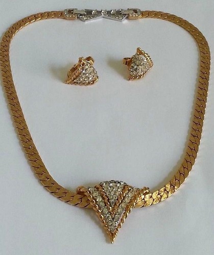 Set collana orecchini clip - e,